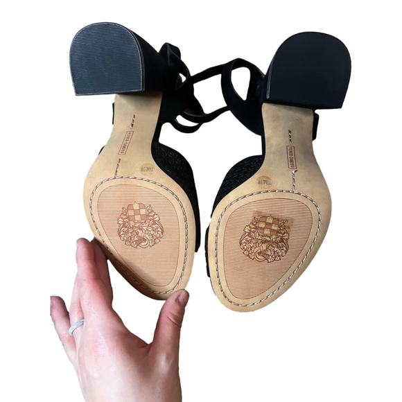 New Women's Vince Camuto Gedda Heels Size 7.5M Black Nubuck - Picture 10 of 12